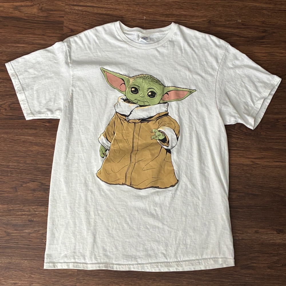 Star Wars The Mandalorian Grogu Baby Yoda Graphic T-Shirt Size Large Disney 200